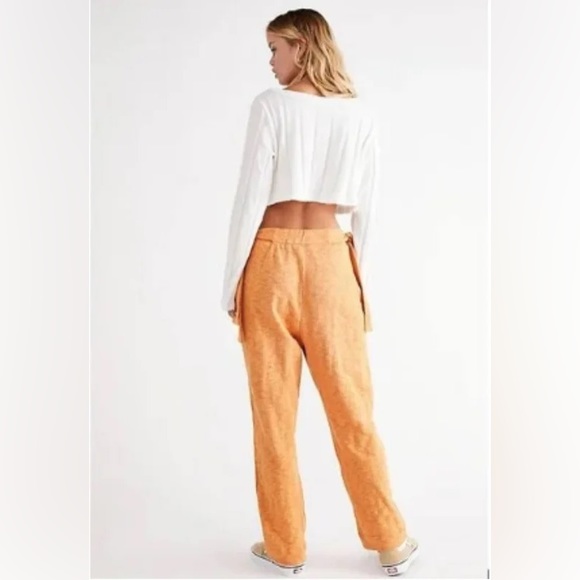 COPY - Free People Beach Ty Set: Orange Pants Size Small & White Crop Top Size … - Picture 5 of 9